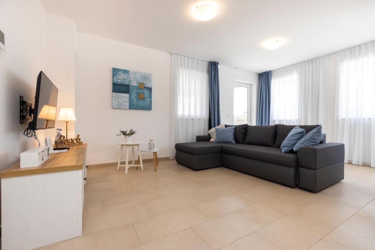 Apartments Divna Mali Lošinj Esterno foto