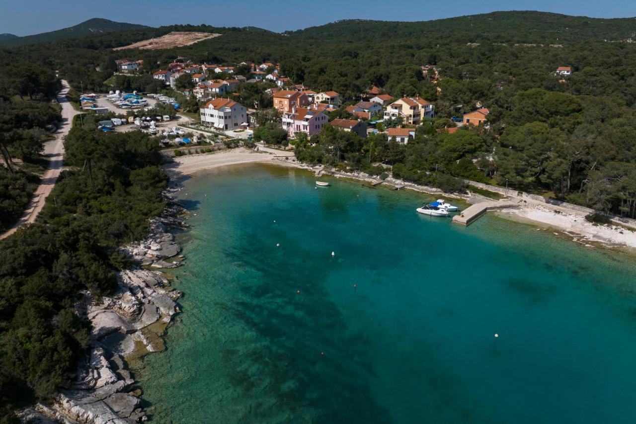 Apartments Divna Mali Lošinj Esterno foto