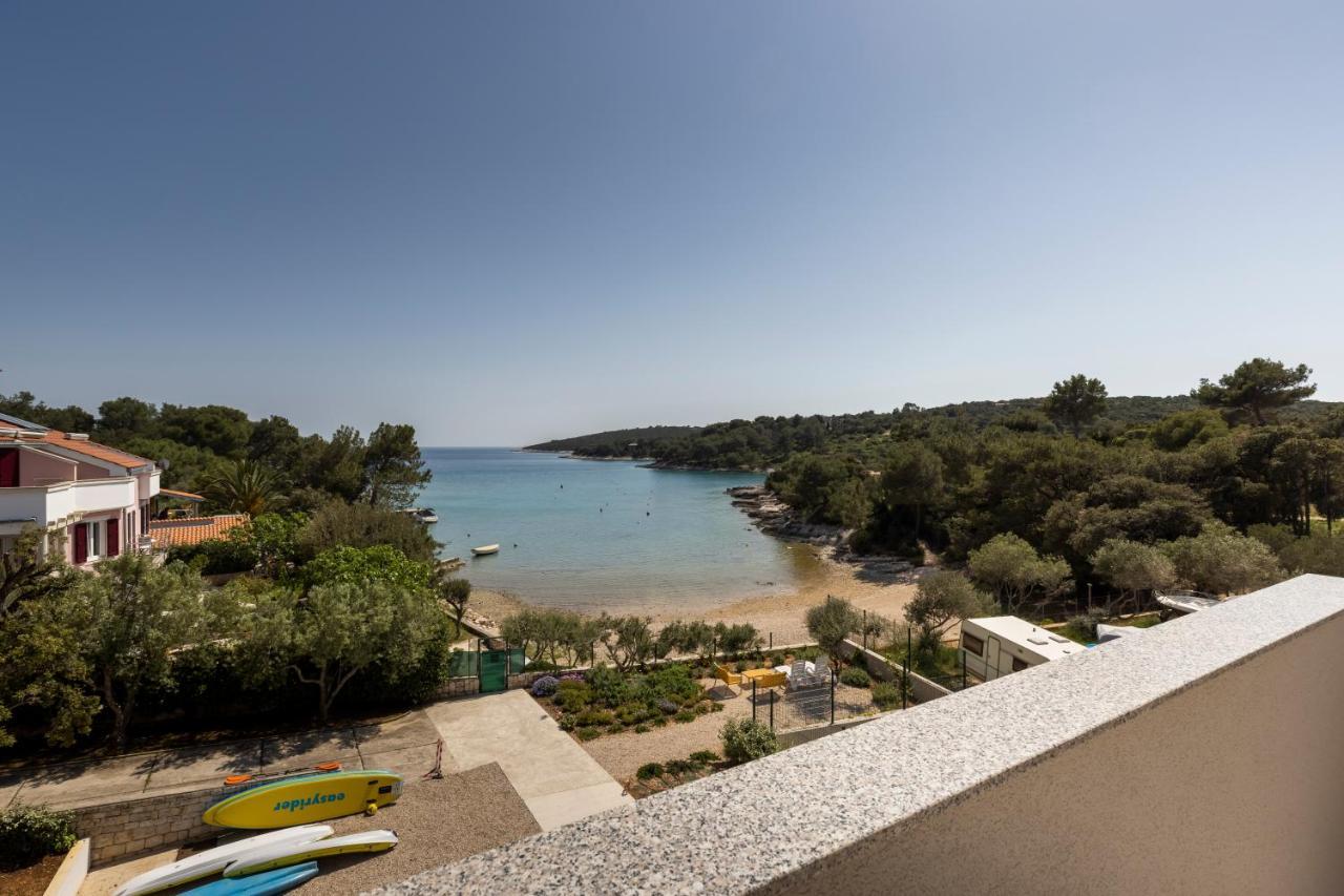 Apartments Divna Mali Lošinj Esterno foto