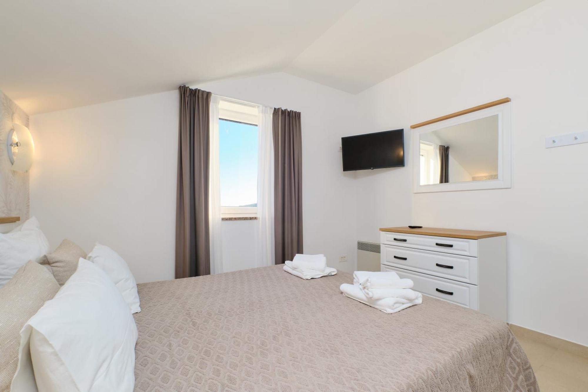 Apartments Divna Mali Lošinj Esterno foto