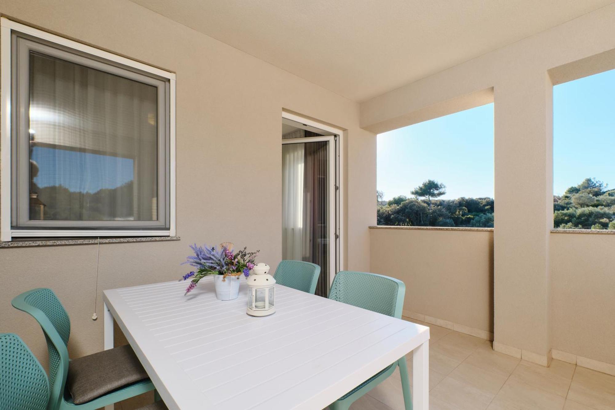 Apartments Divna Mali Lošinj Esterno foto