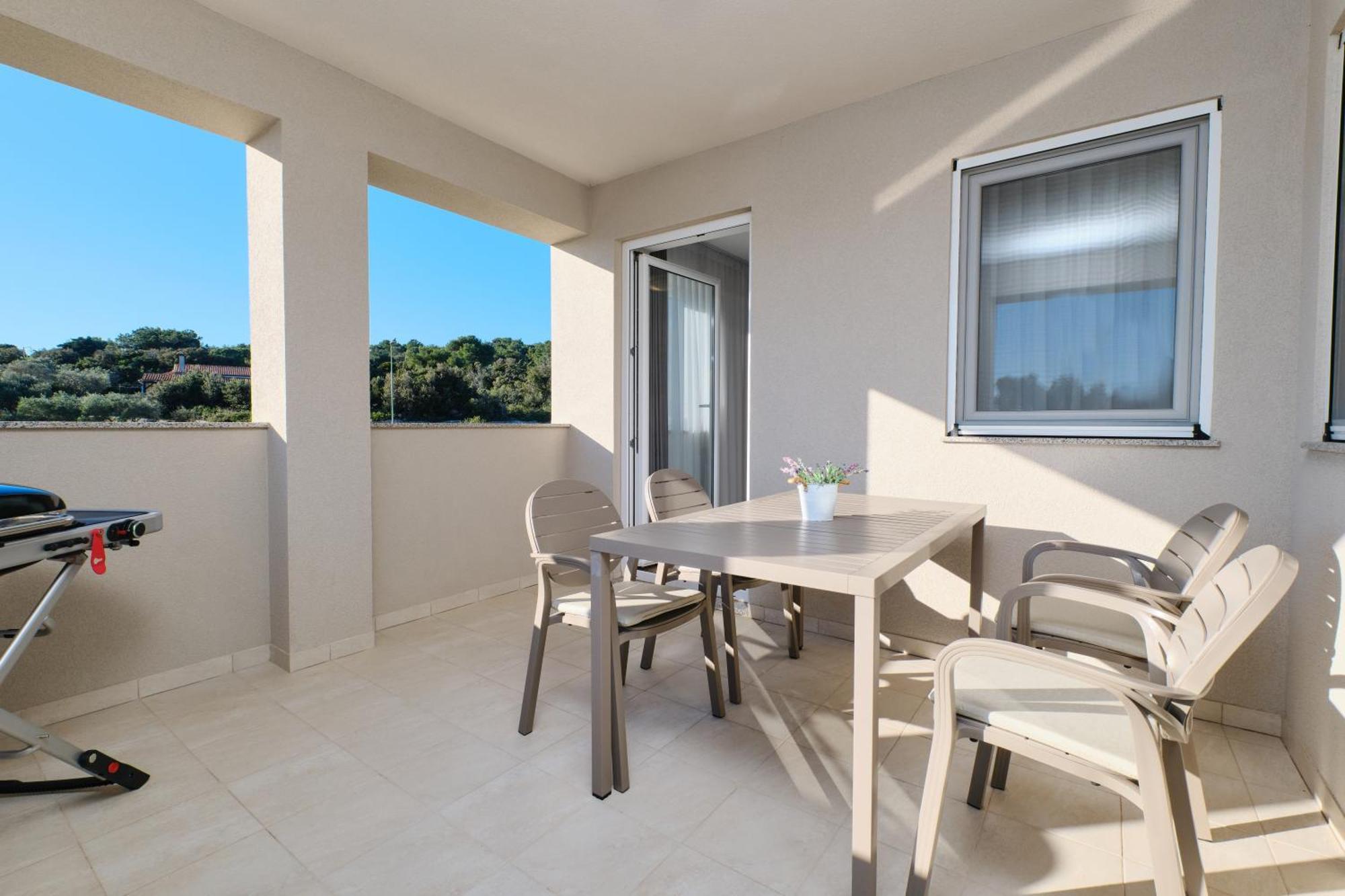 Apartments Divna Mali Lošinj Esterno foto